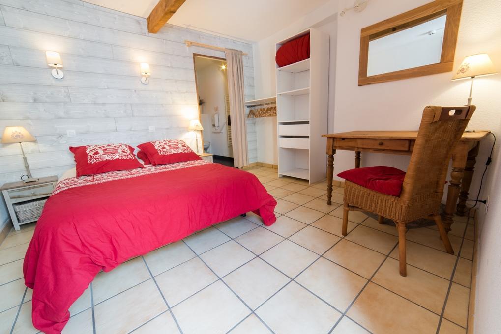 Gîte La Maisonnée Sazos Exterior foto